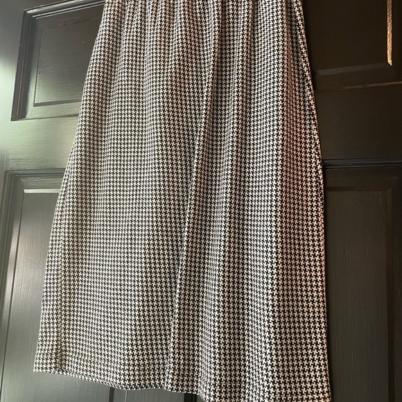 Joan Vass Black and White Midi Skirt - Picture 1 of 4